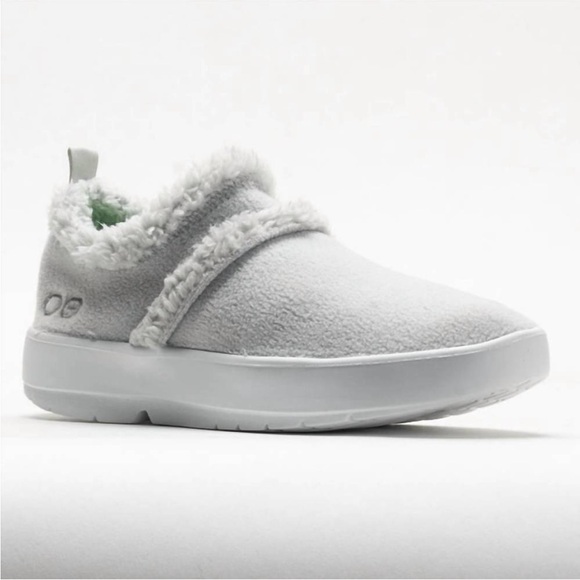 OOFOS womens 7 oocoozie low shoe in light gray SOFT stretchy fleece Arch support - Picture 13 of 14